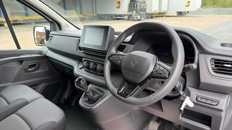 Renault Trafic Swb Diesel SL30 Blue dCi 130 Advance [Safety] Van